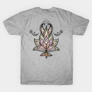 Elegant decorative mandala design T-Shirt